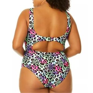 Salt + Cove MULTI Trendy Plus Size Leopard Love Cutout One-Piece Swimsuit, US 2